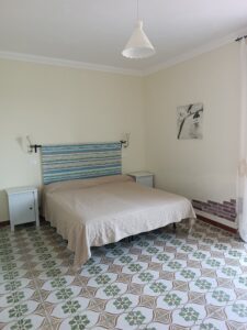 Comodo monolocale vista mare nel residence self-catering Villa Olivia di Forio d'Ischia